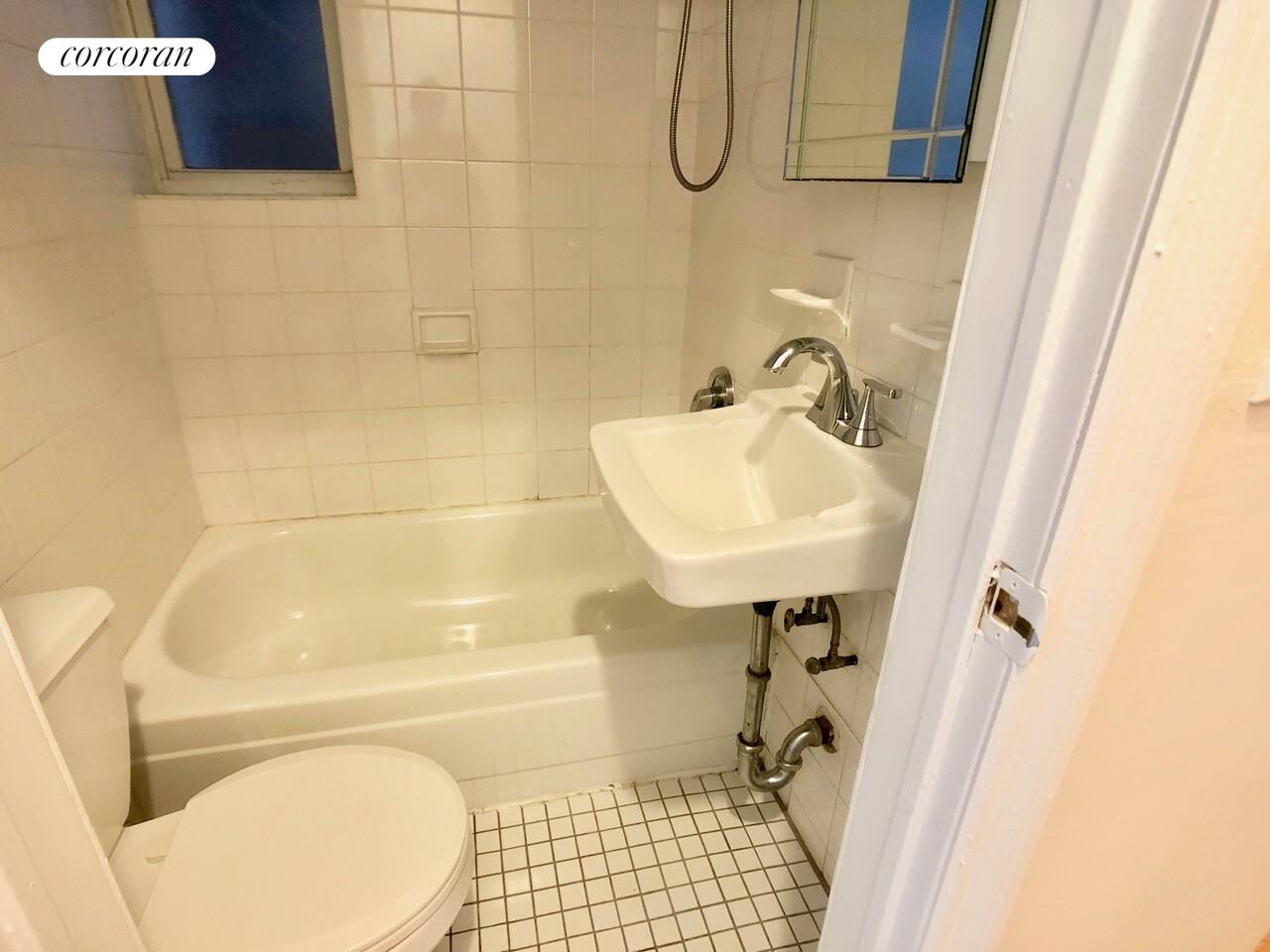 #9 photo, New York City, मैनहटन Hell's Kitchen , NY 10019