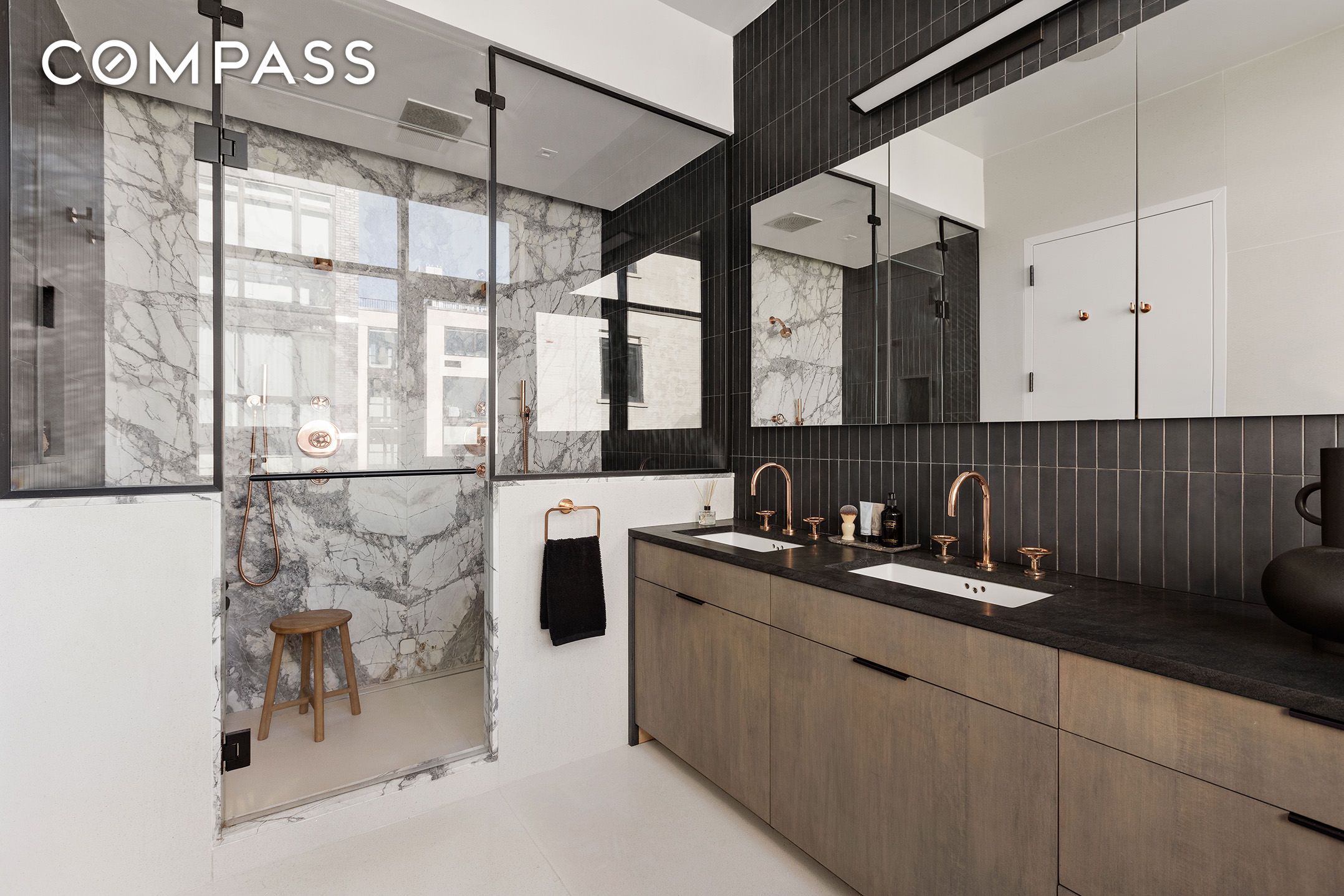 #13 photo, 113 N 9th Street, 布鲁克林 威廉斯堡 Williamsburg , NY 11249