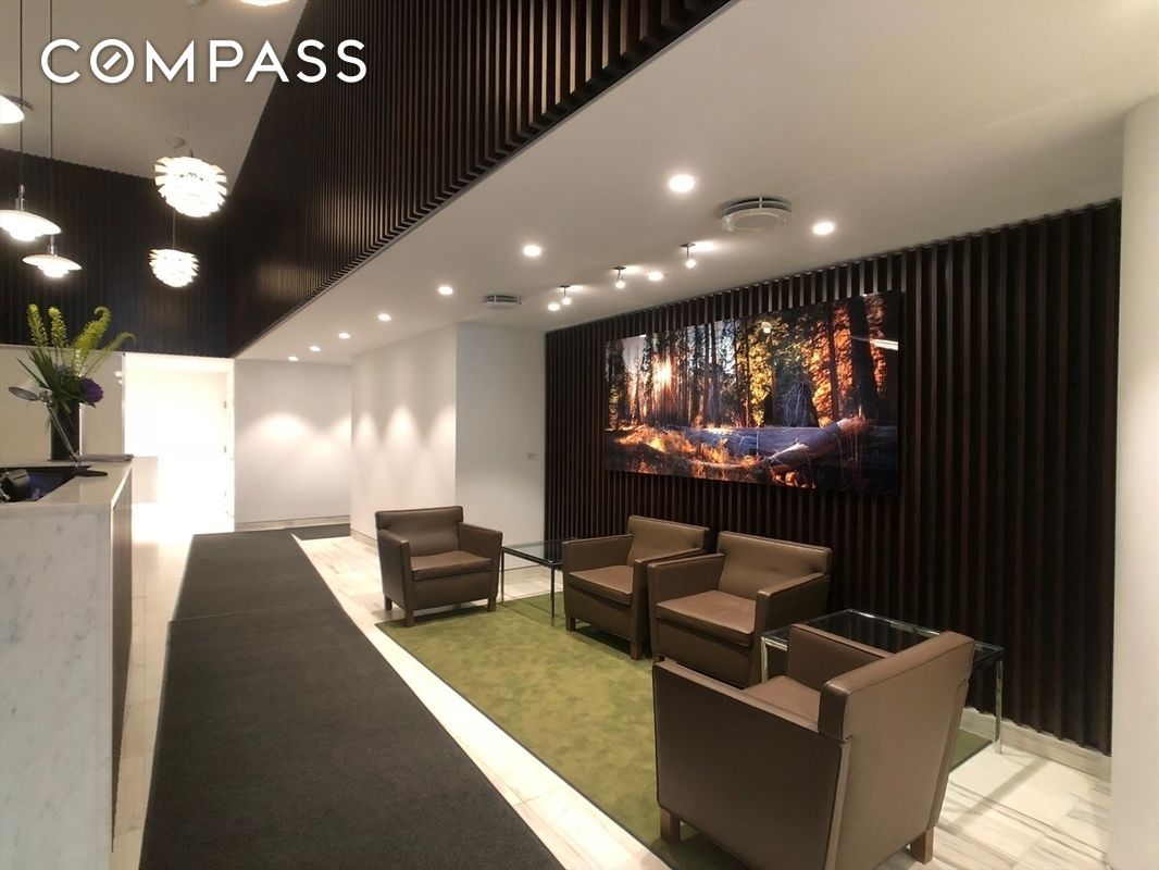 #11 photo, New York City, West Village , NY 10011