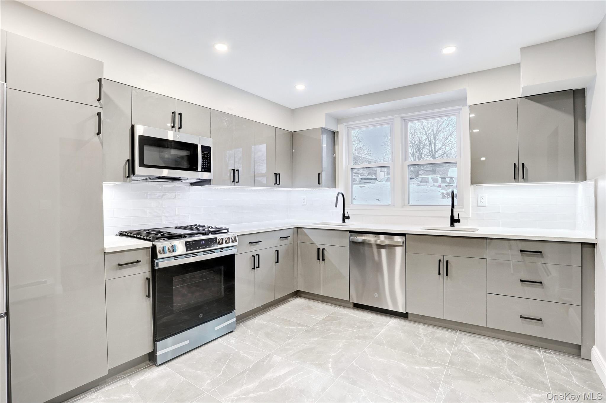 #10 photo, 175 Kearsing Parkway, Monsey , NY 10952