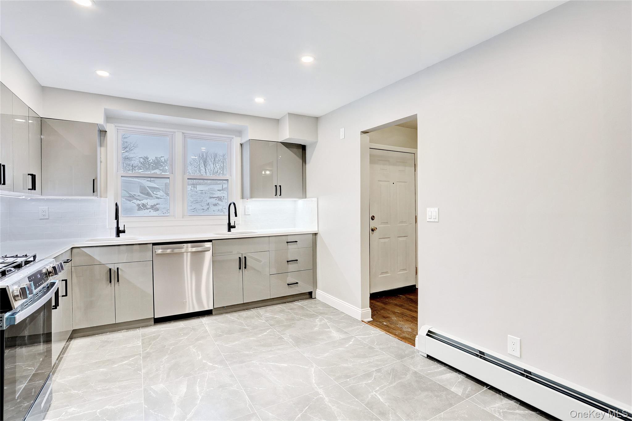 #9 photo, 175 Kearsing Parkway, Monsey , NY 10952