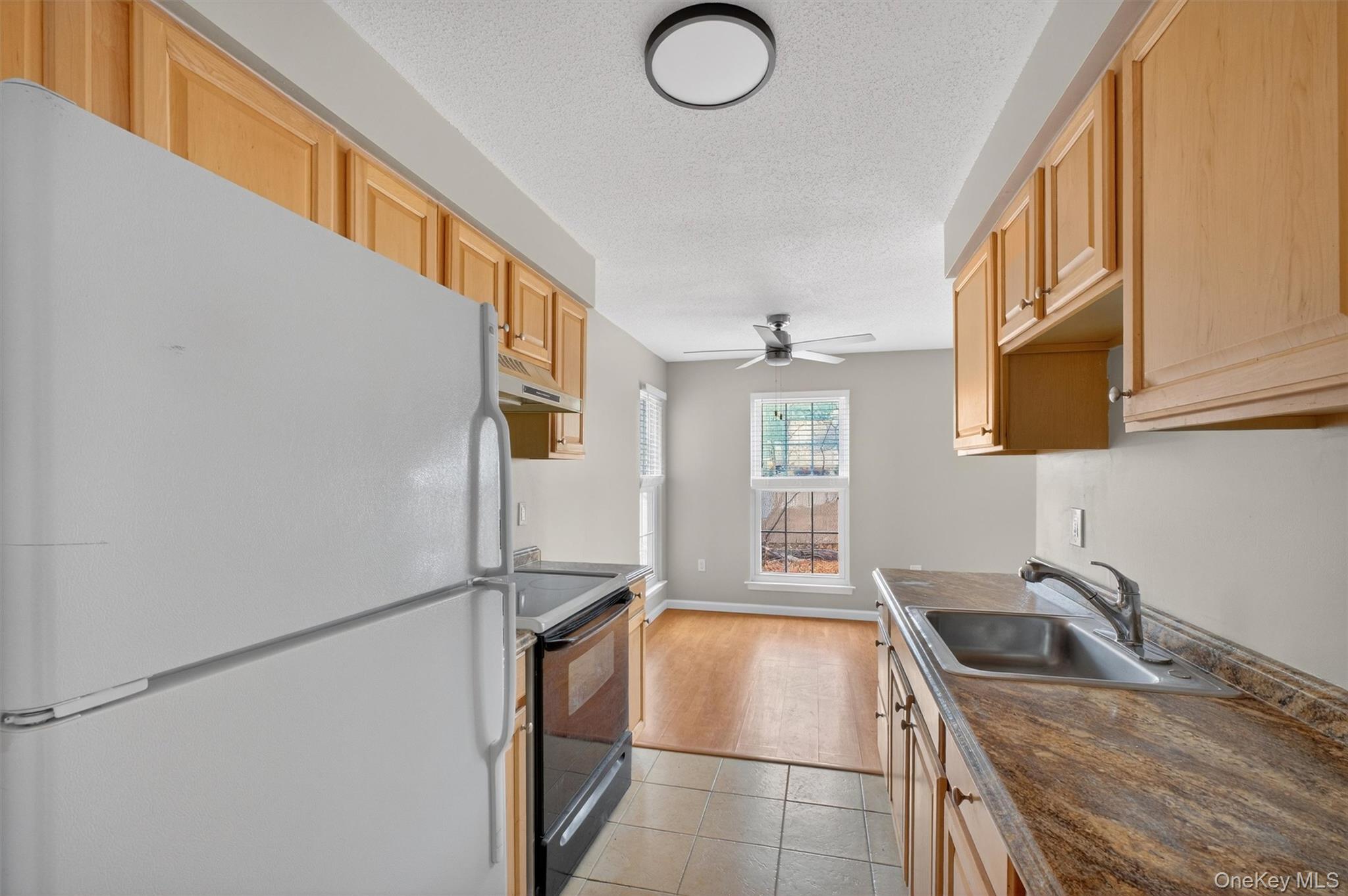 #12 photo, 111 Cartwheel Court, 紐約州 Washingtonville , NY 10992