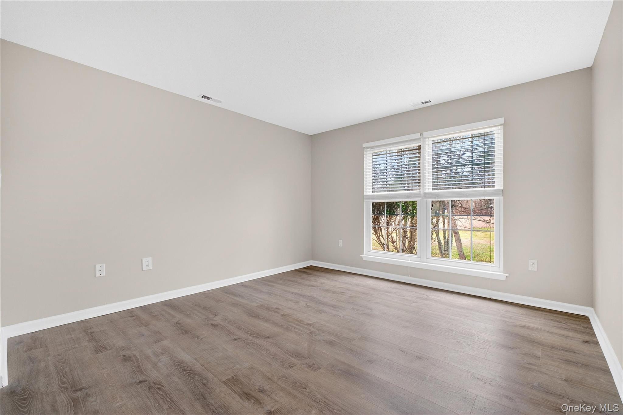 #13 photo, 111 Cartwheel Court, 紐約州 Washingtonville , NY 10992