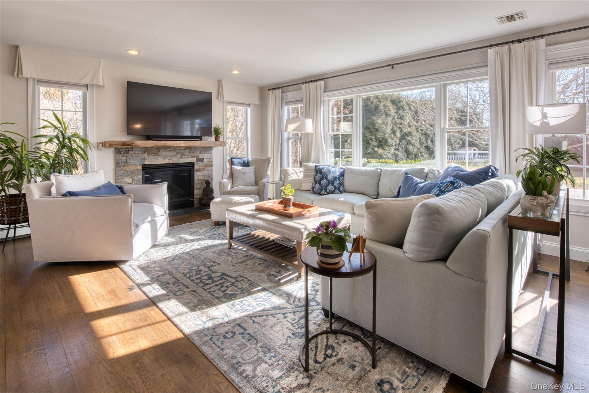 #2 photo, 55 Brown Street, Greenport , NY 11944