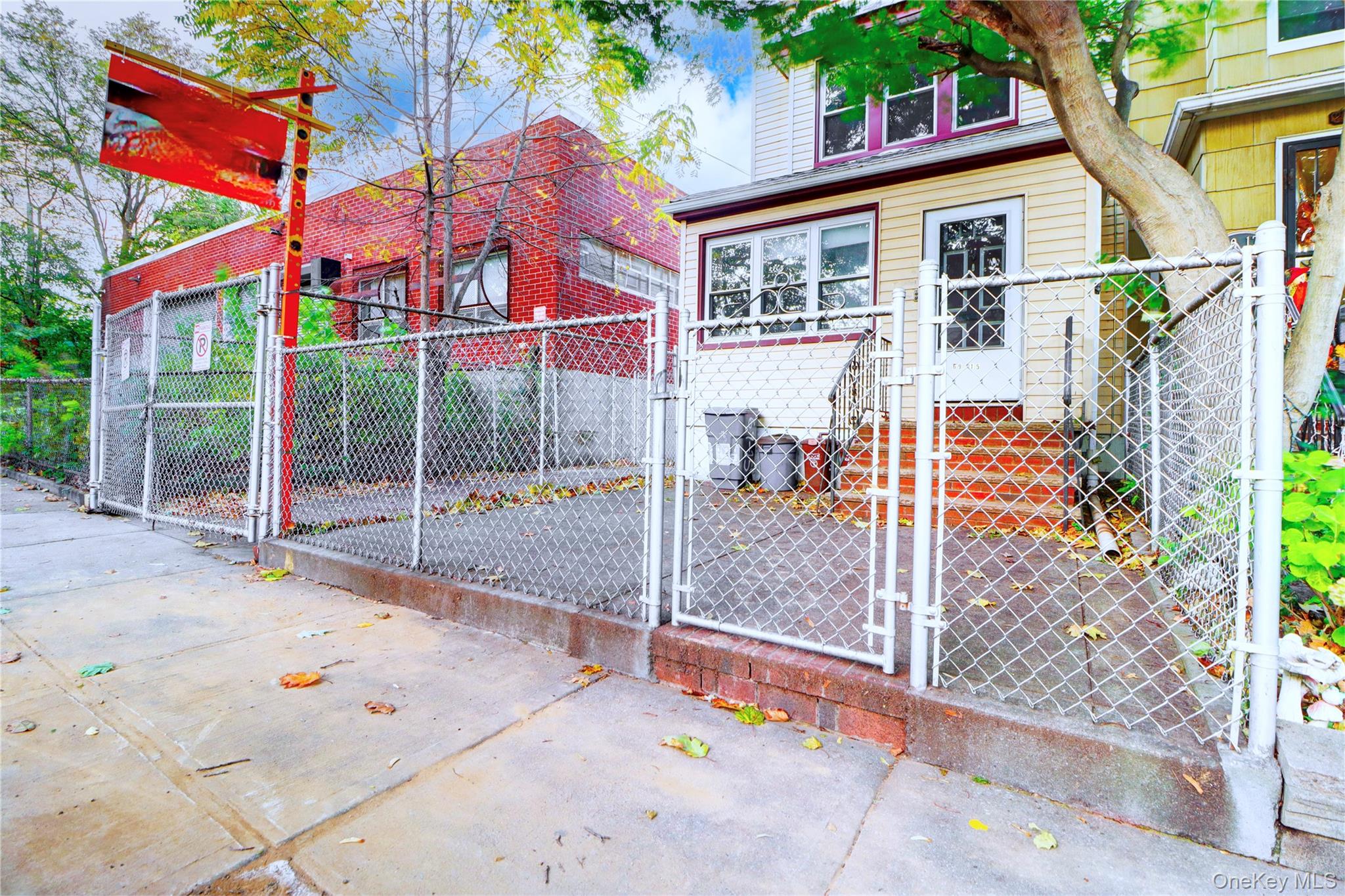 #3 photo, 69-15 69th Place, Glendale , NY 11385