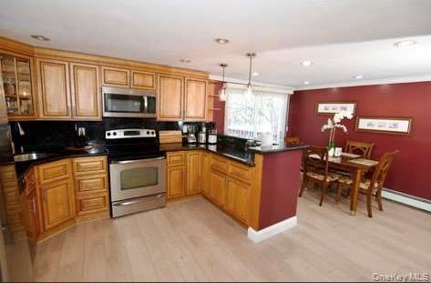 #7 photo, 528 14th Street, West Babylon , NY 11704