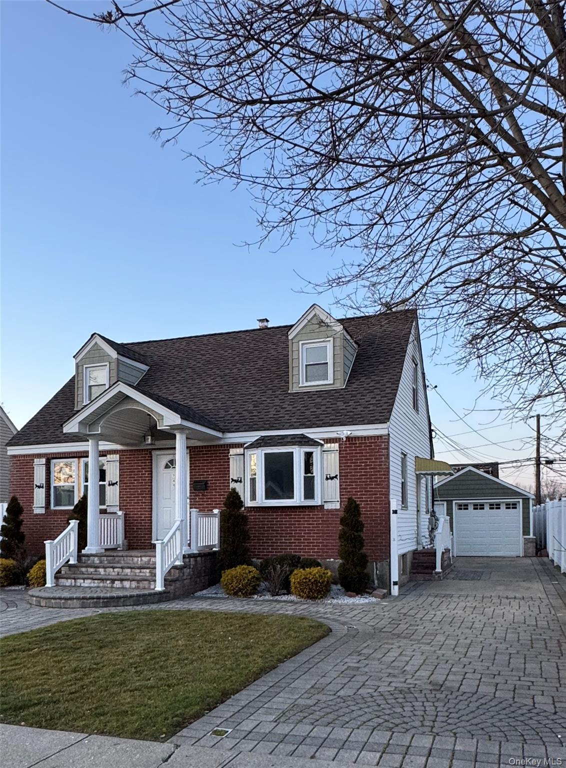 #2 photo, 741 Salem Road, Нассау ‖ Uniondale , NY 11553