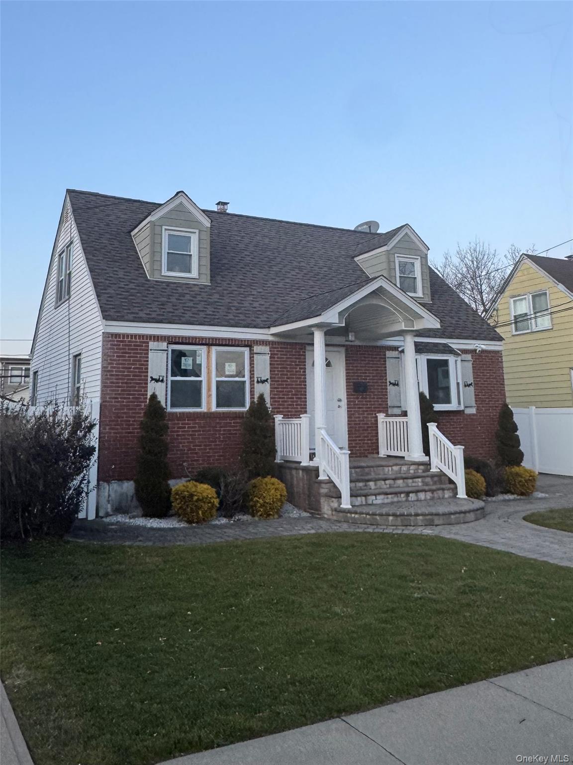 #3 photo, 741 Salem Road, Нассау ‖ Uniondale , NY 11553