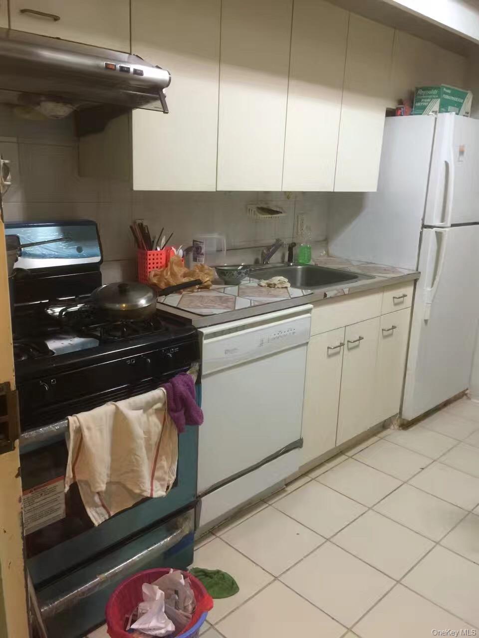 #3 photo, 148 Madison Street, New York (Manhattan) , NY 10002