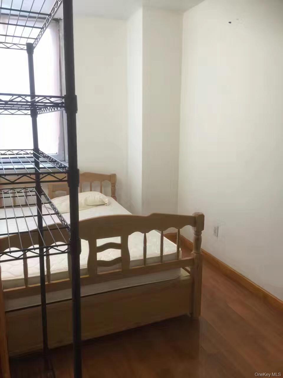 #5 photo, 148 Madison Street, New York (Manhattan) , NY 10002