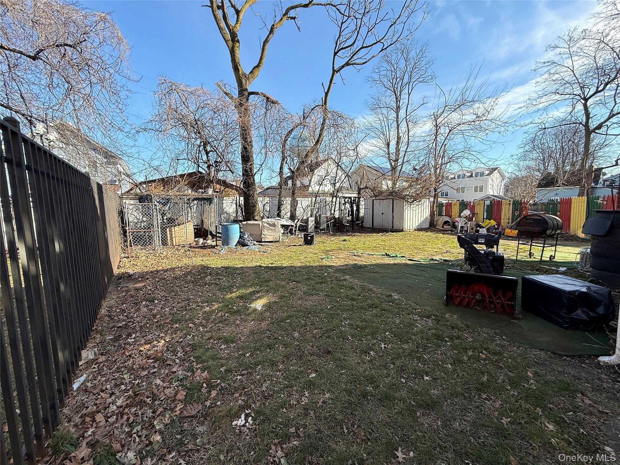 #15 photo, 3840 Linden Place, नासाउ काउंटी Hempstead , NY 11550