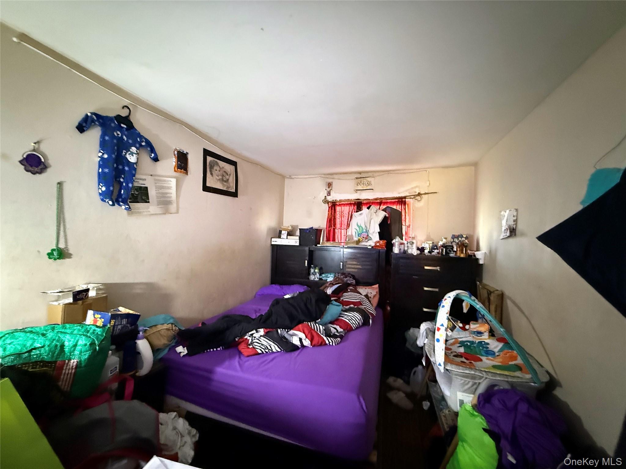 #6 photo, 3840 Linden Place, नासाउ काउंटी Hempstead , NY 11550