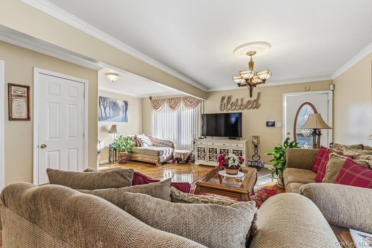 #5 photo, 17215 126th Avenue, 뉴욕퀸즈 Jamaica , NY 11434