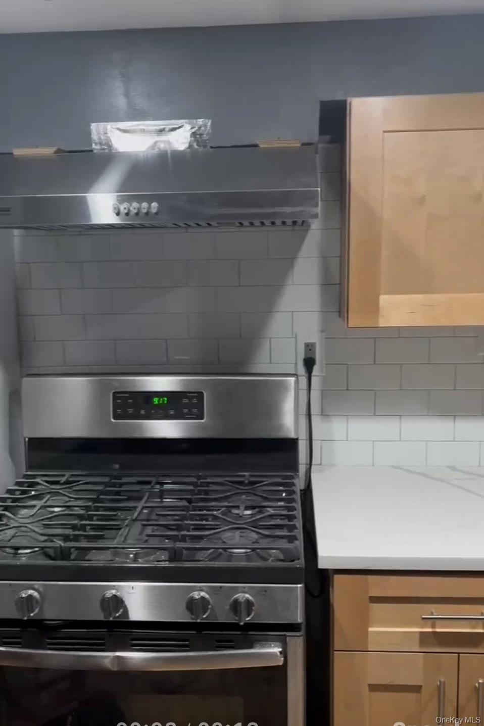 #18 photo, 3052 80th Street, East Elmhurst , NY 11370