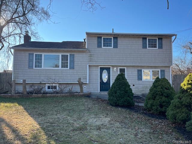 #1 photo, 18 Lark Drive, سوفولك Centereach , NY 11720