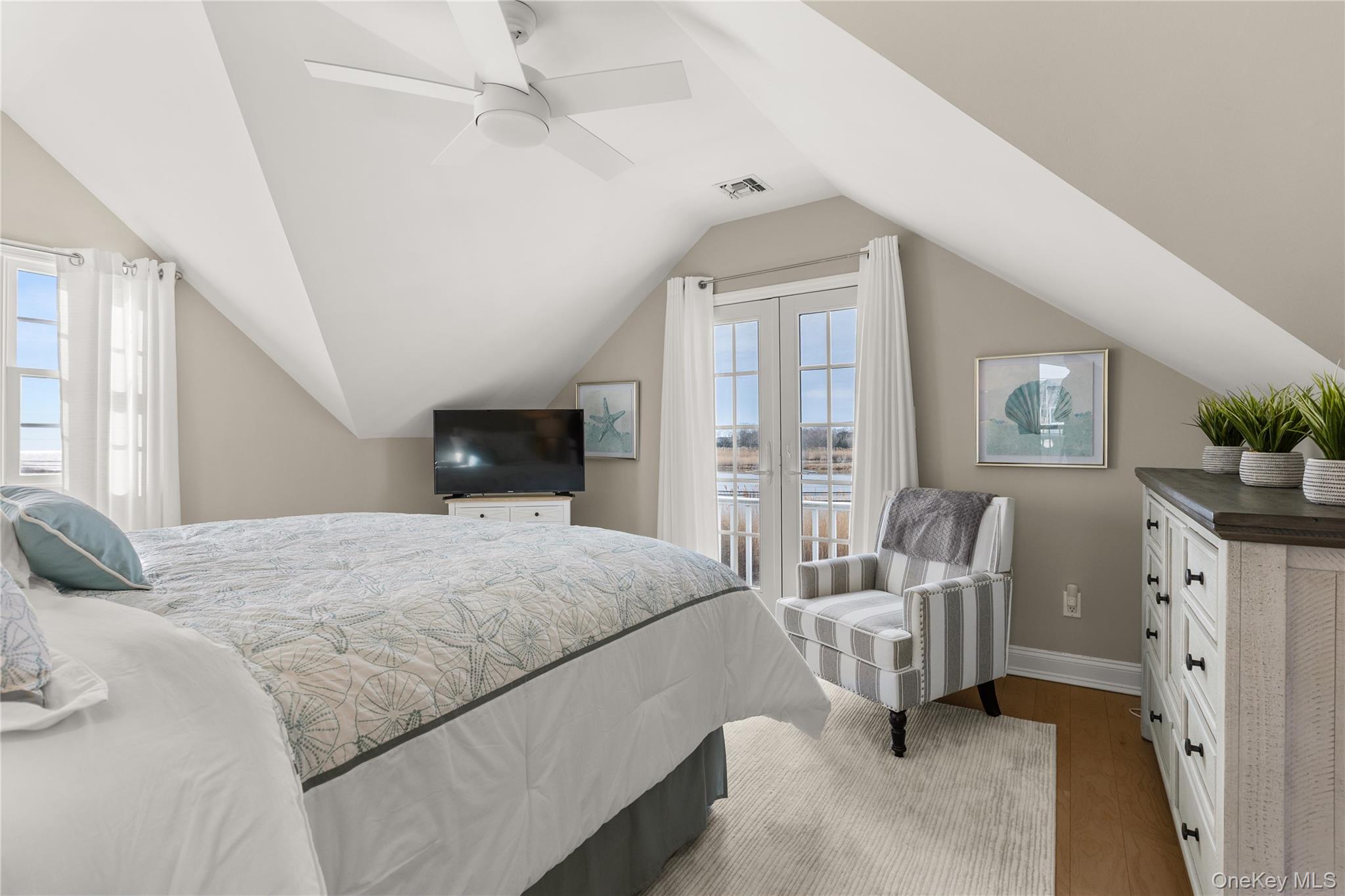 #12 photo, 20 Namkee Lane, سوفولك Blue Point , NY 11715