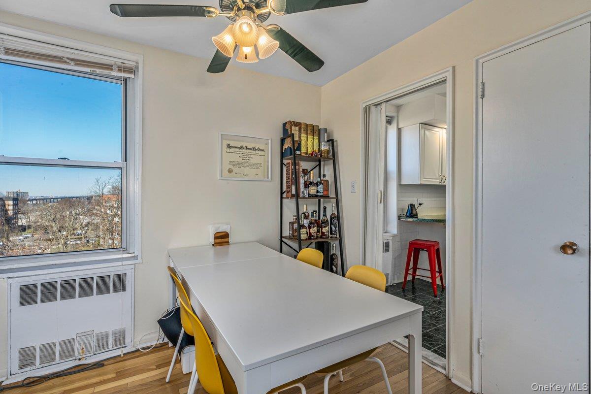 #7 photo, 18-50 211 Street, 뉴욕퀸즈 Bayside , NY 11360