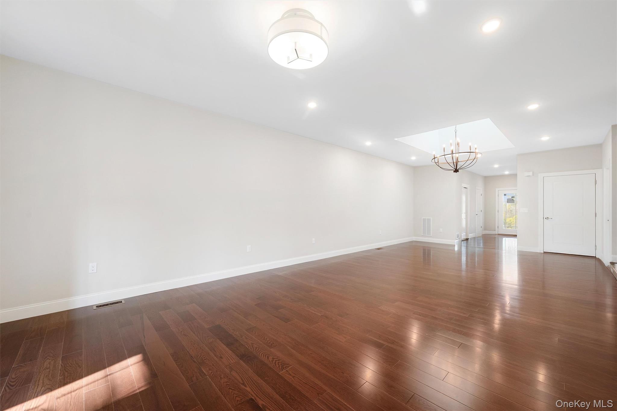 #8 photo, 27 Ottaway Lane, Campbell Hall , NY 10916