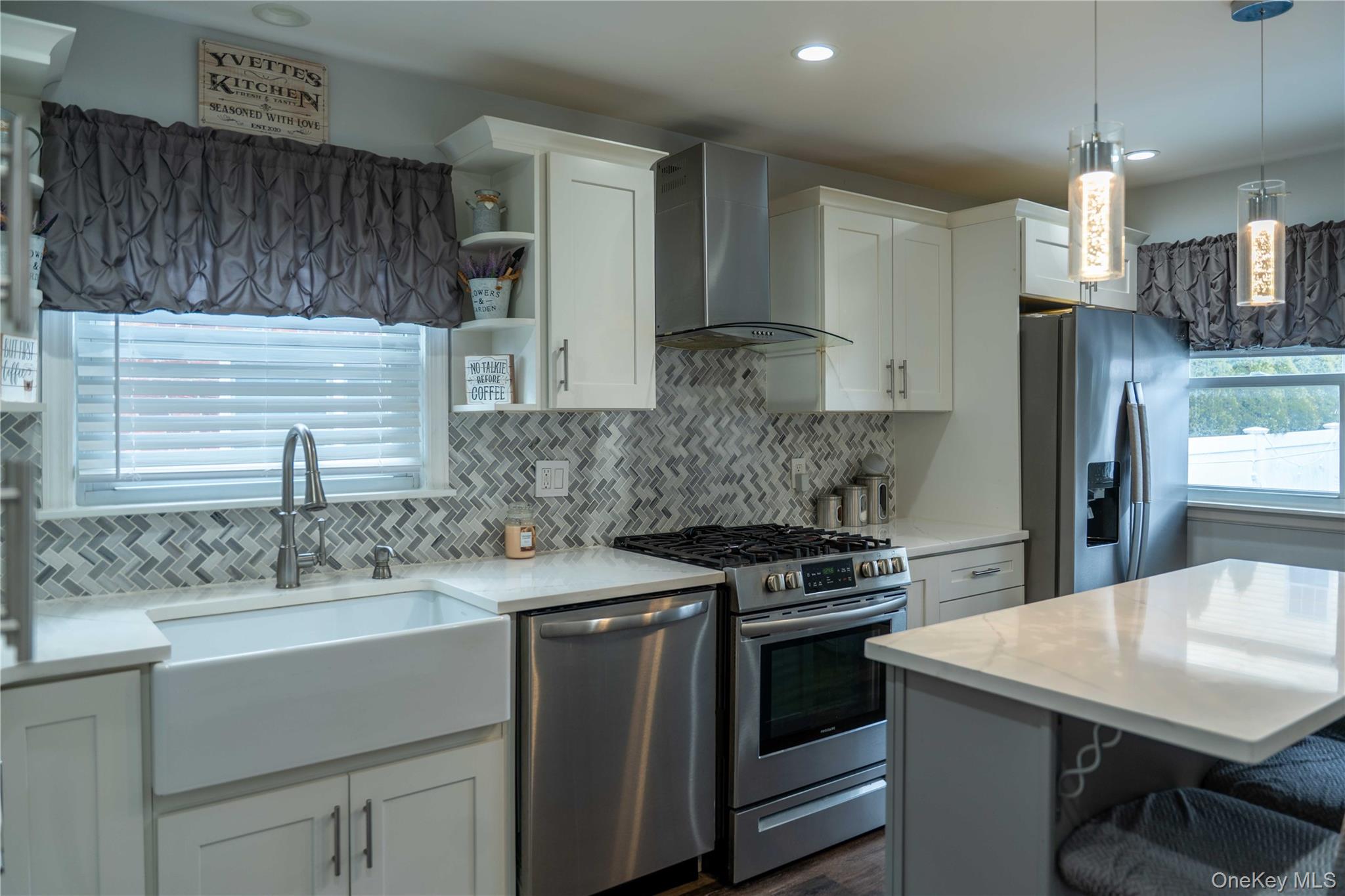 #12 photo, 202 Emerson Place, 长岛 Valley Stream , NY 11580