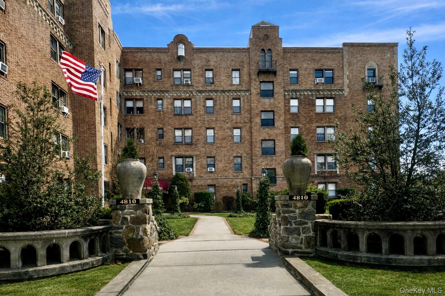 #1 photo, 4810 Boston Post Road, Pelham , NY 10803