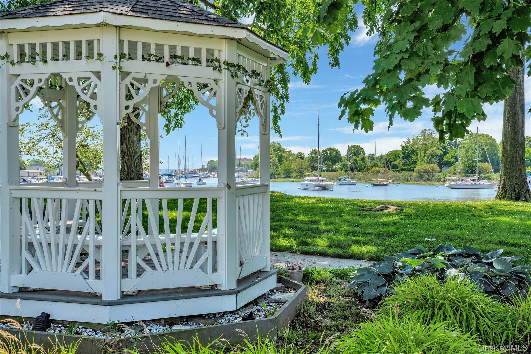 #19 photo, 501 N Barry Avenue, Mamaroneck , NY 10543