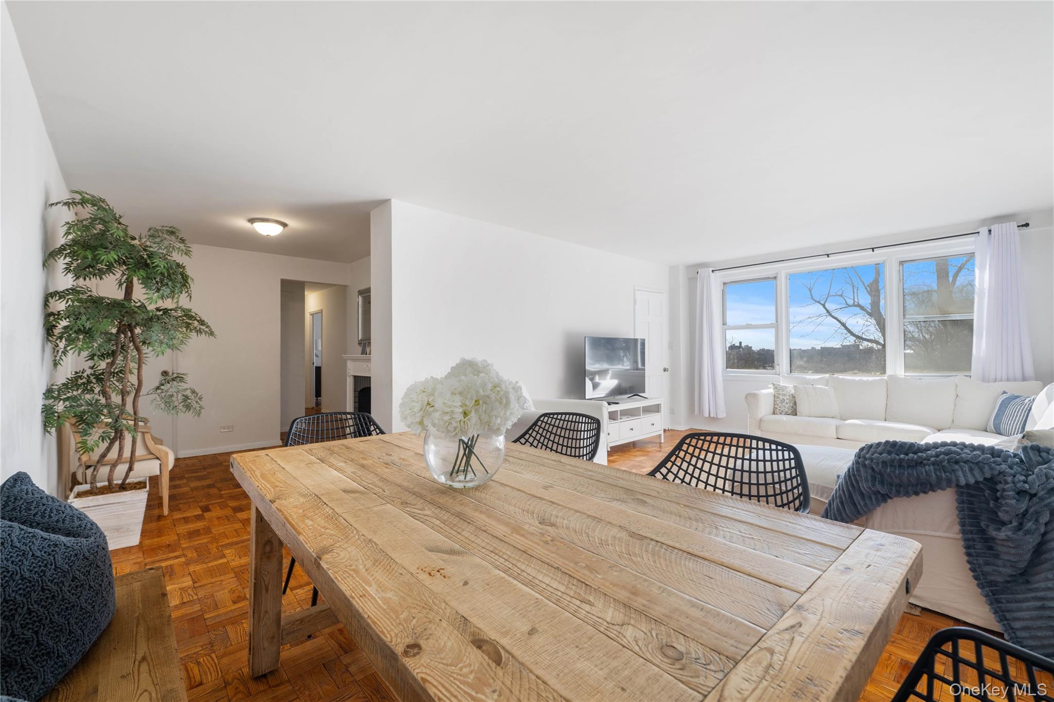 #3 photo, 3135 Johnson Avenue, Bronx , NY 10463