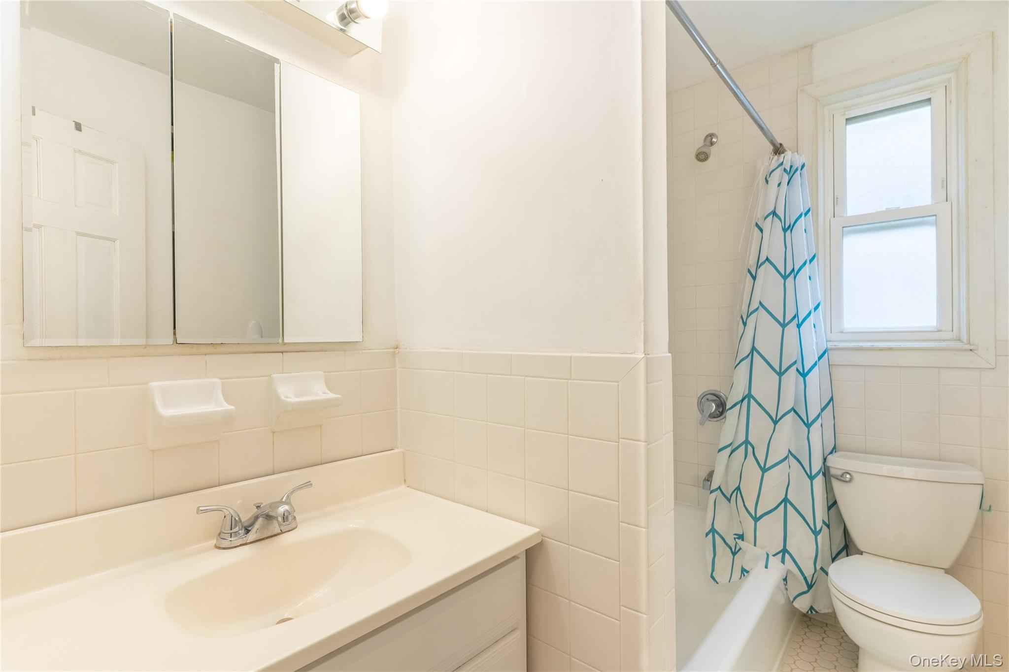 #12 photo, 135 Hilltop Acres, Yonkers , NY 10704