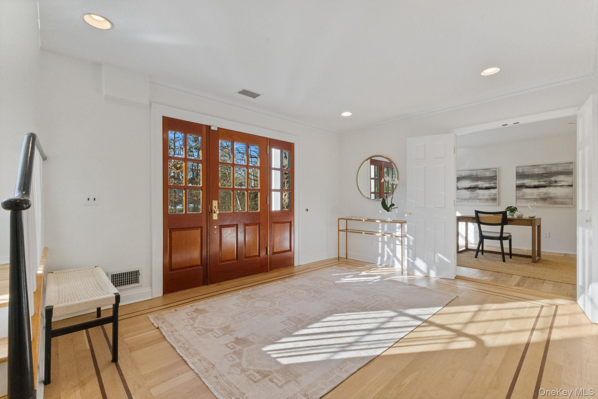 #8 photo, 21 Kolbert Drive, Scarsdale , NY 10583