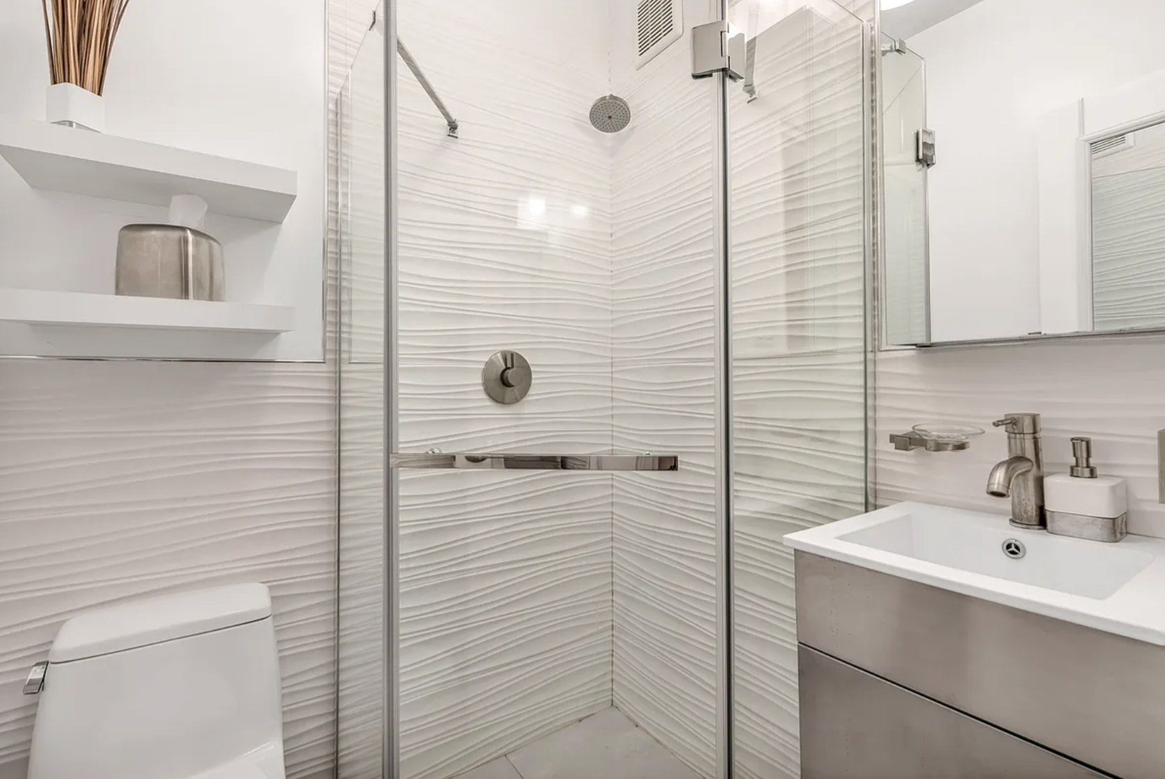 #8 photo, 424 E 77th Street, Upper East Side , NY 10075