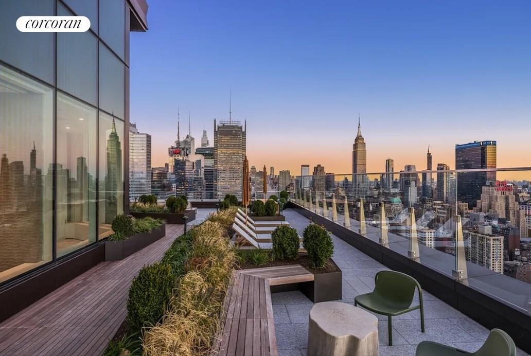 #12 photo, 550 10TH Avenue, Hudson Yards , NY 10018