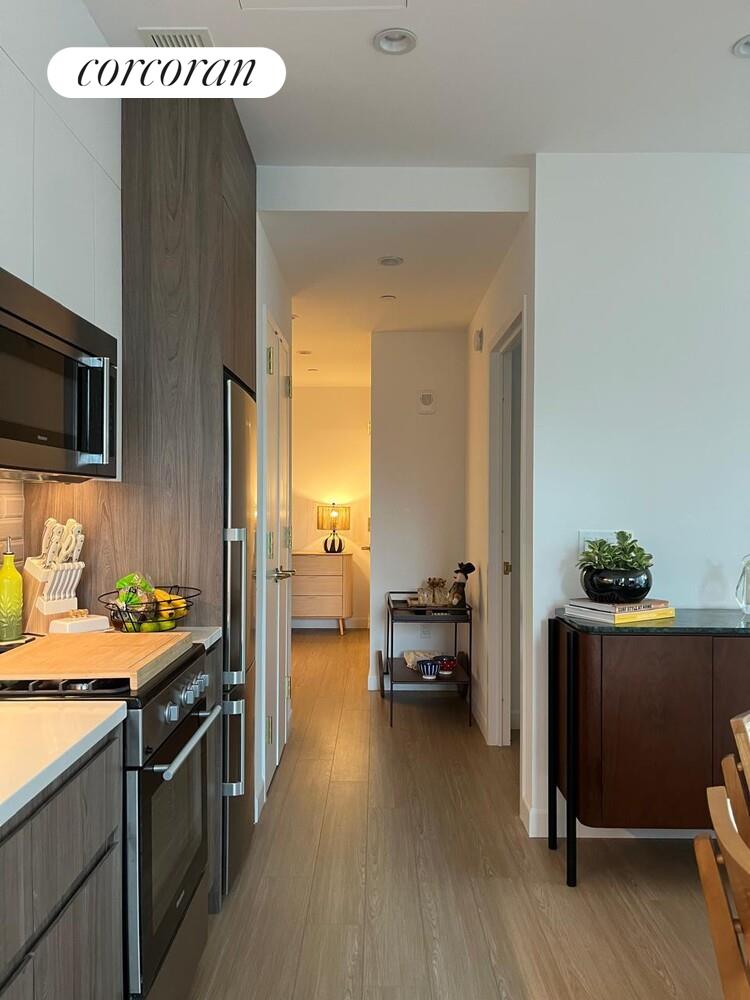 #4 photo, 550 10TH Avenue, Hudson Yards , NY 10018