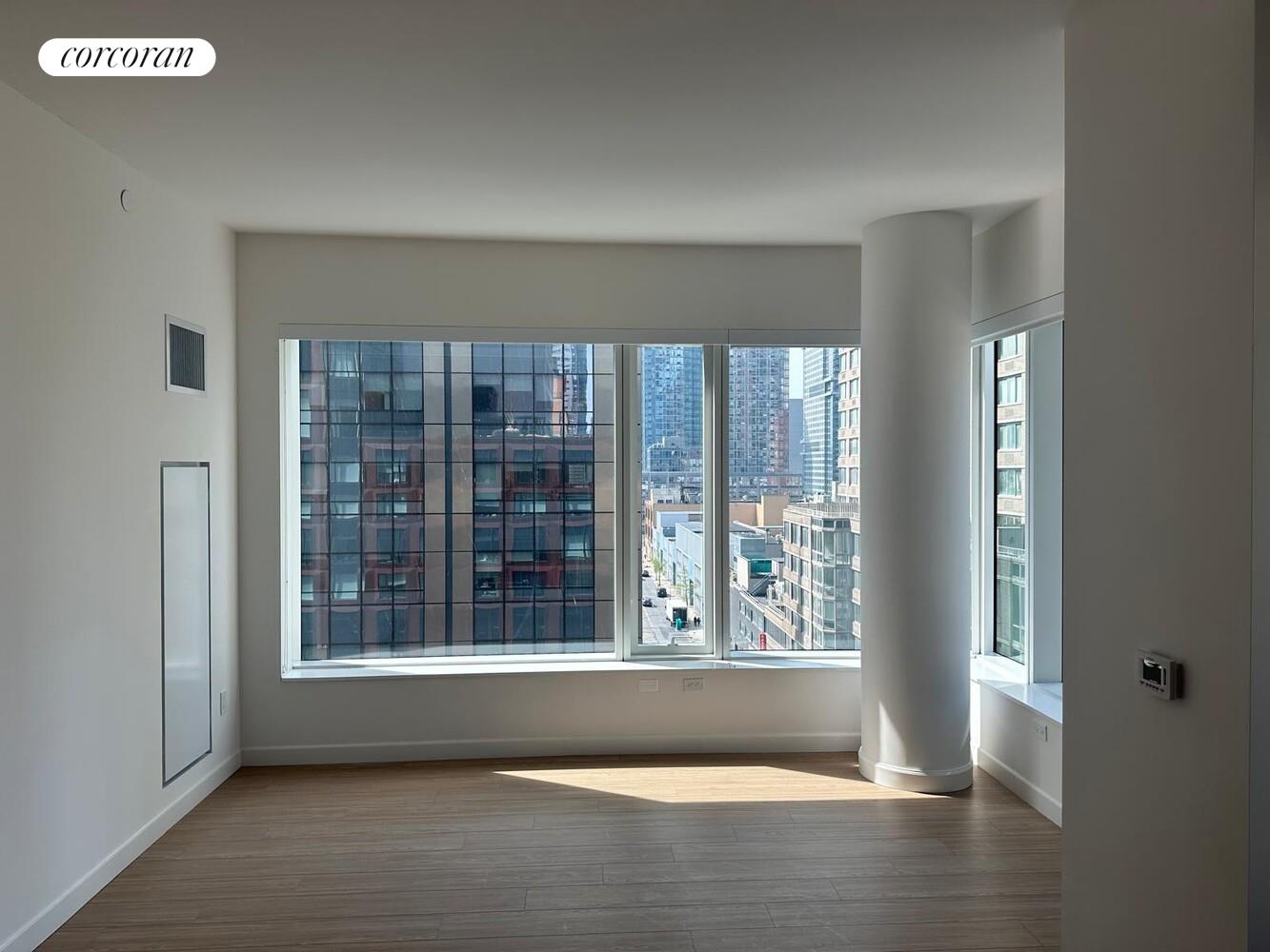 #7 photo, 550 10TH Avenue, Hudson Yards , NY 10018