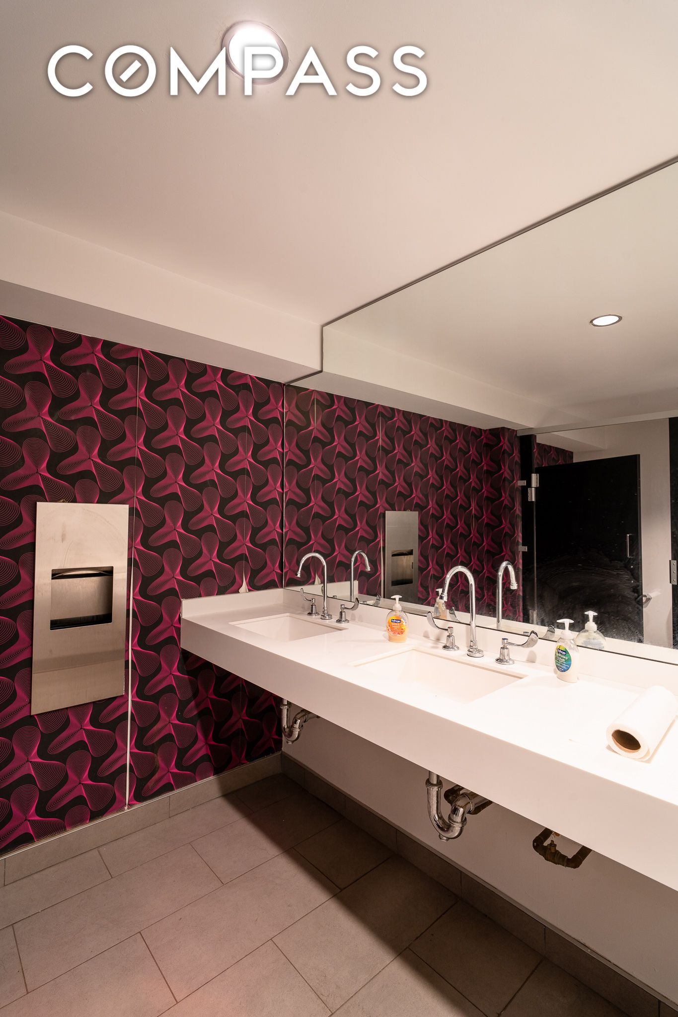 #6 photo, 428 W 54th Street, Hell's Kitchen , NY 10019