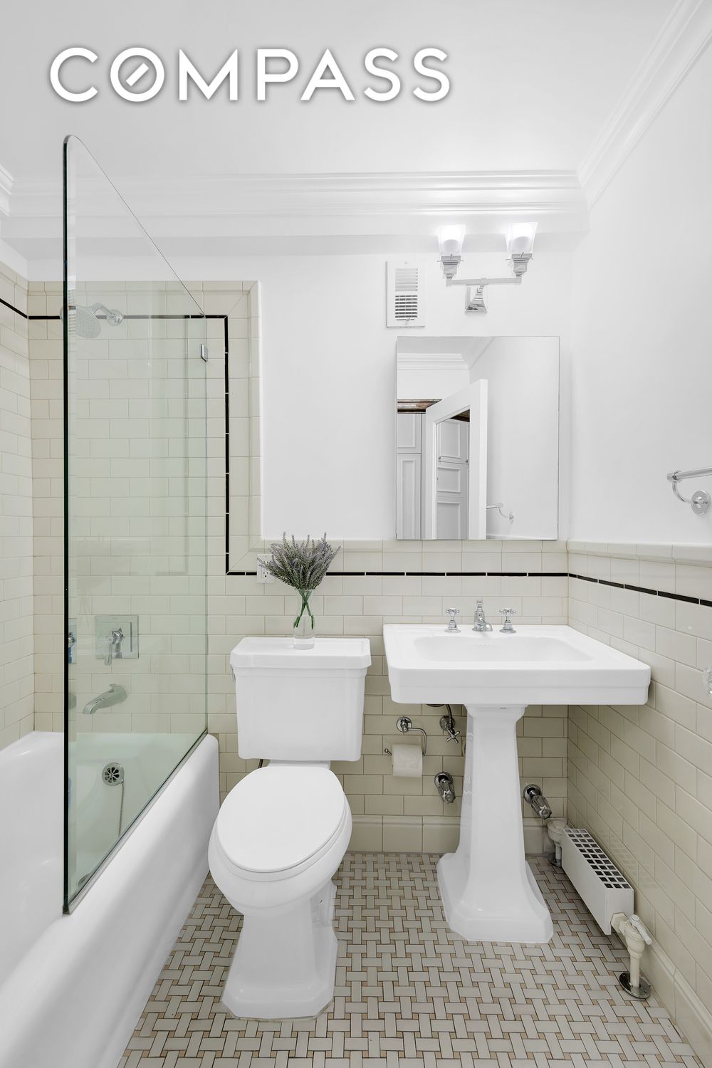 #13 photo, 299 W 12th Street, West Village , NY 10014