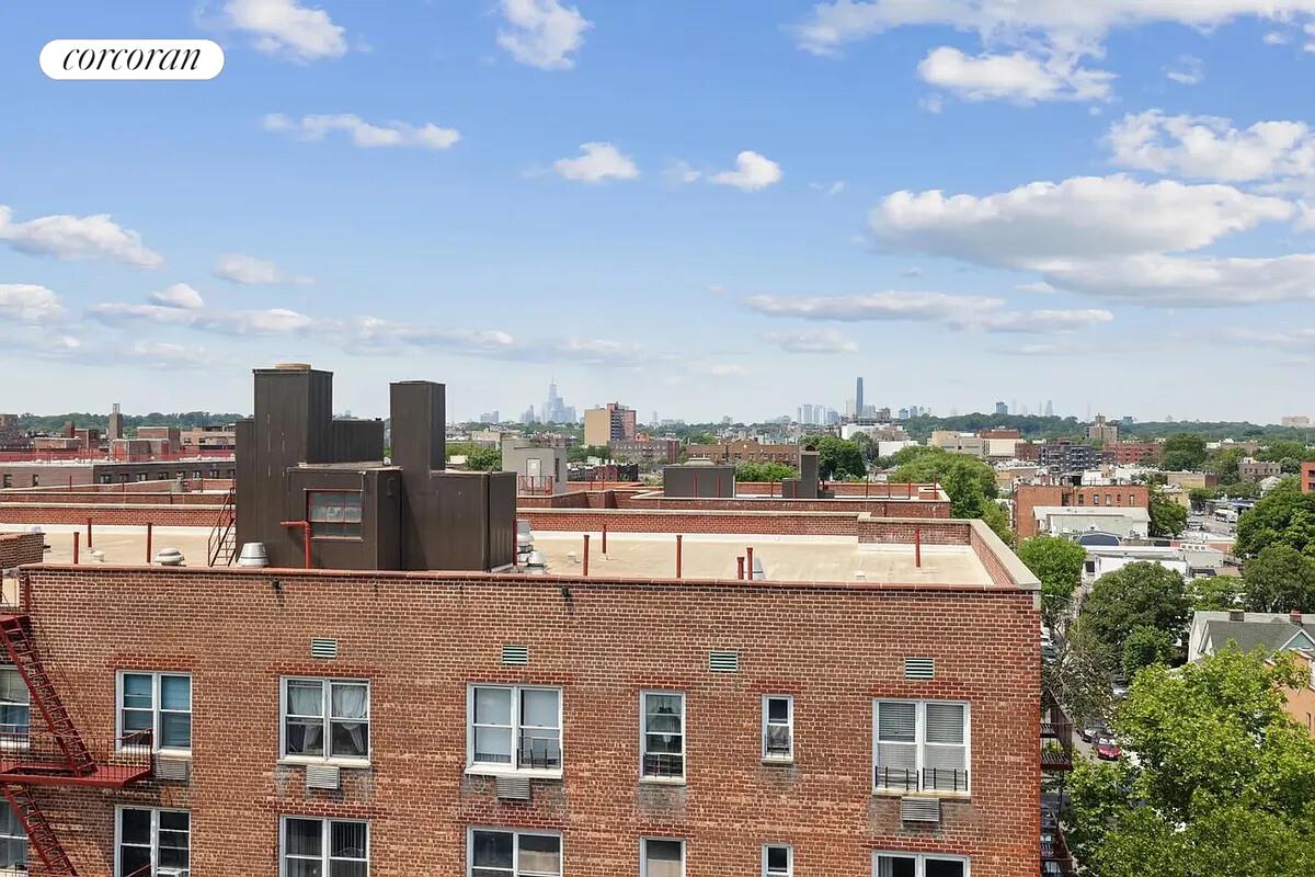 #11 photo, 428 E 9TH Street, Kensington , NY 11218