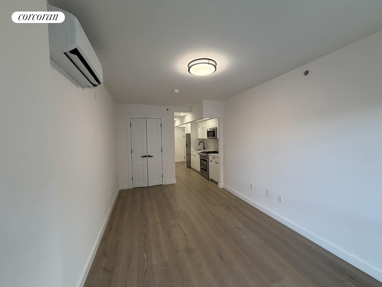 #4 photo, 428 E 9TH Street, Kensington , NY 11218