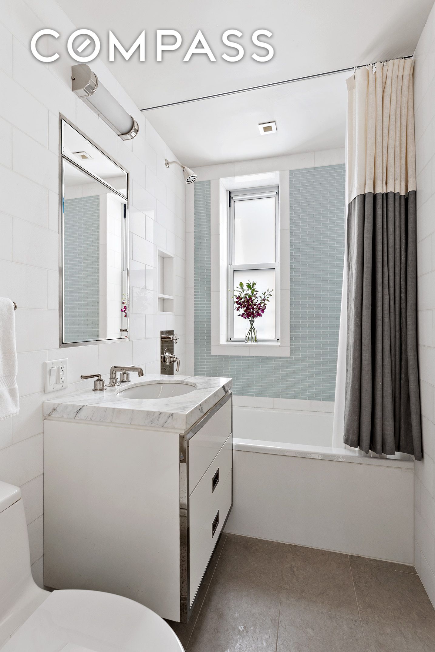 #8 photo, 141 E 88th Street, Upper East Side , NY 10128