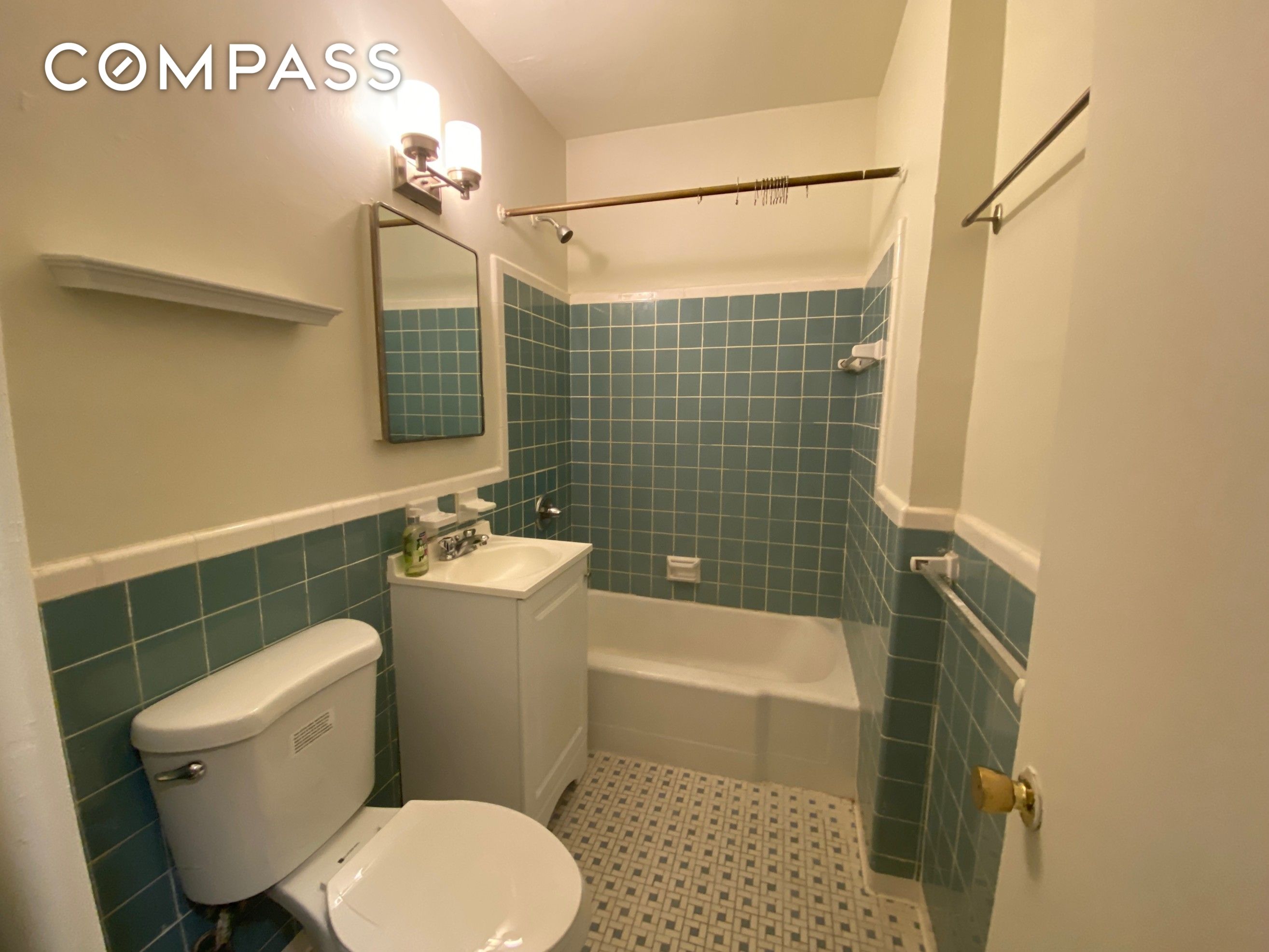 #4 photo, New York City, Midtown East , NY 10017