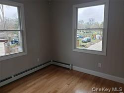 #4 photo, 71 Park Avenue, Babylon , NY 11702