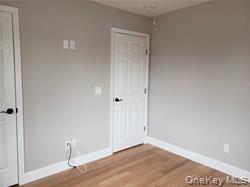 #5 photo, 71 Park Avenue, Babylon , NY 11702