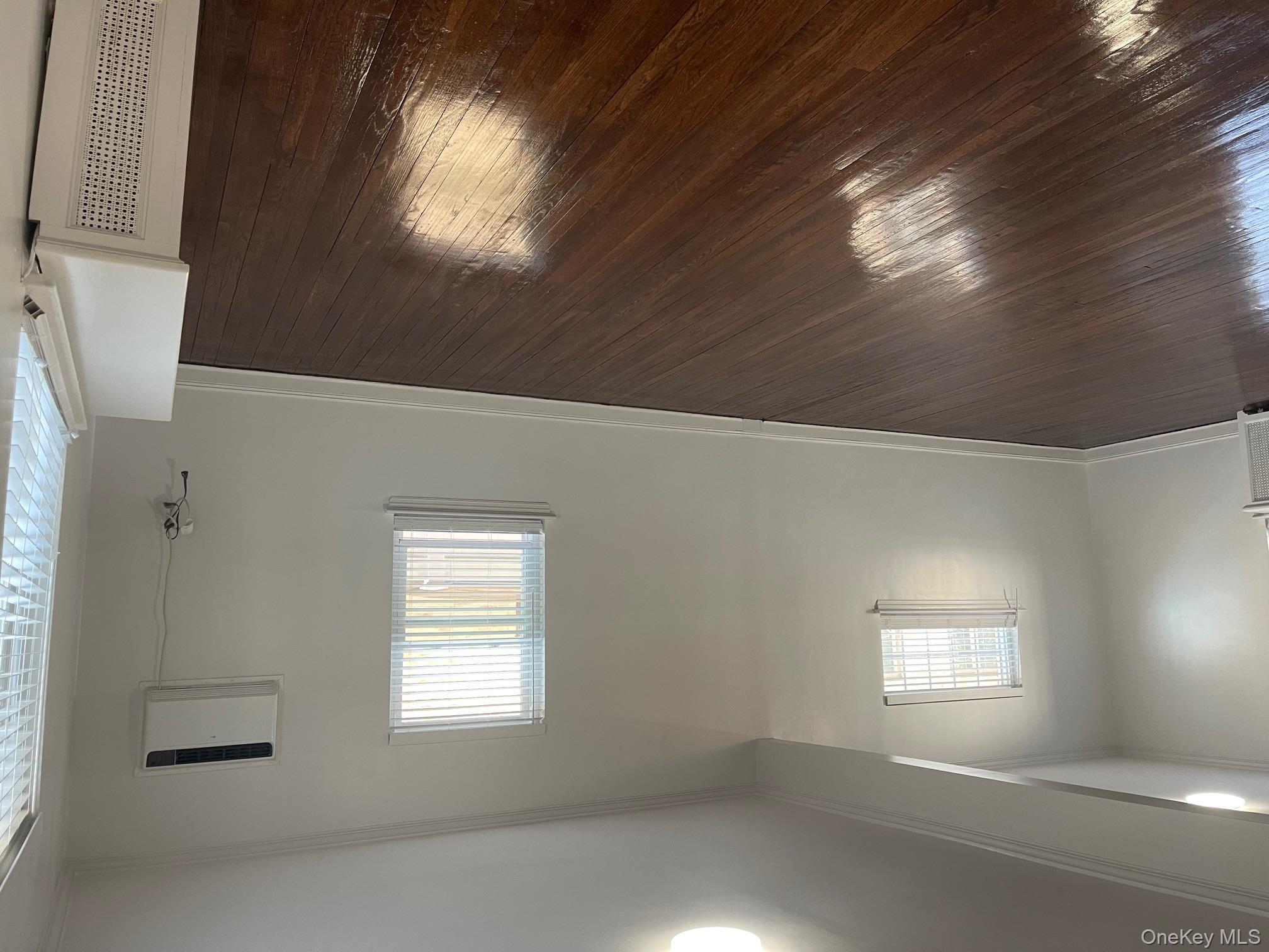 #2 photo, 64-33 184th Street, Fresh Meadows , NY 11365