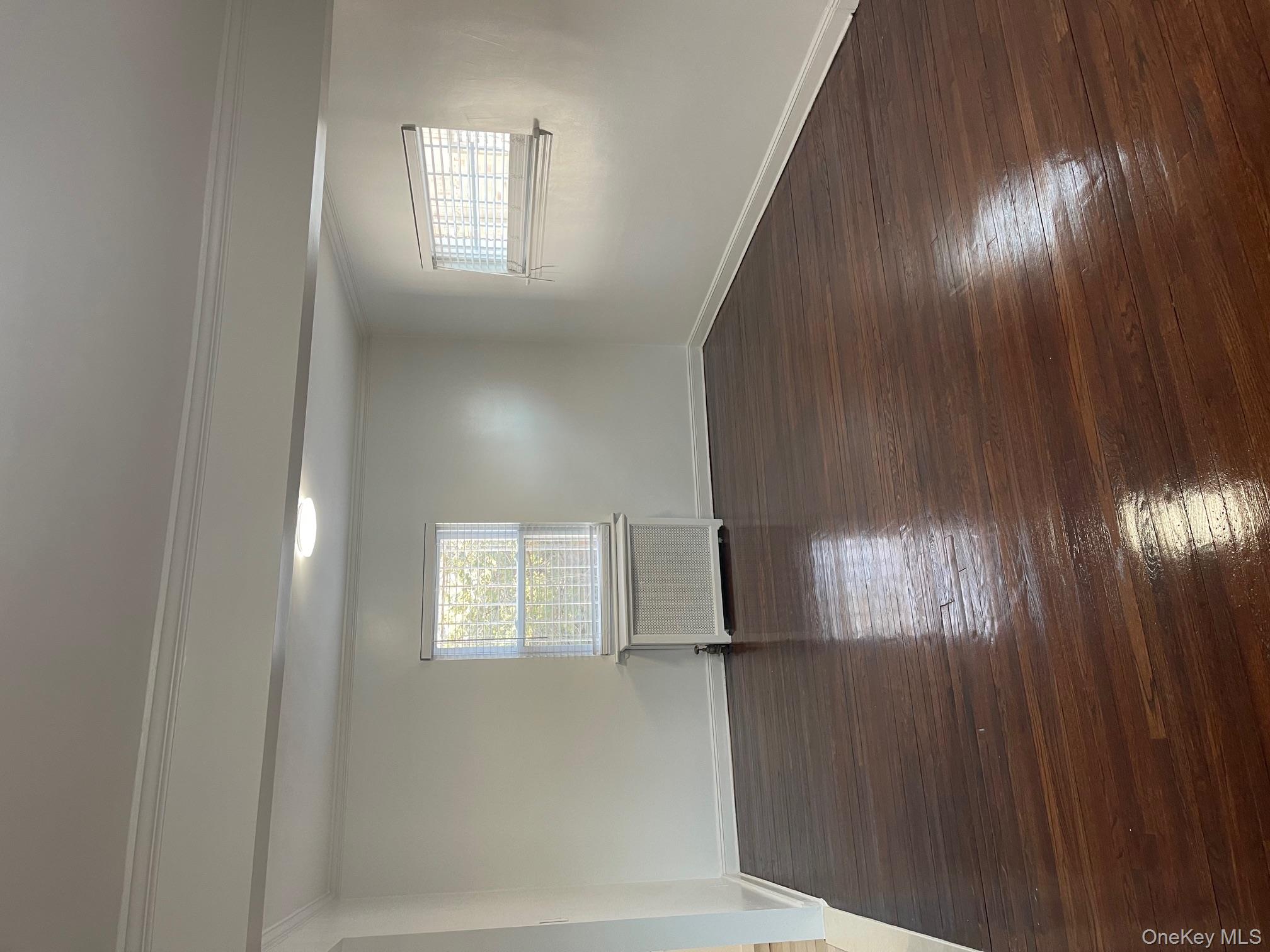 #3 photo, 64-33 184th Street, Fresh Meadows , NY 11365