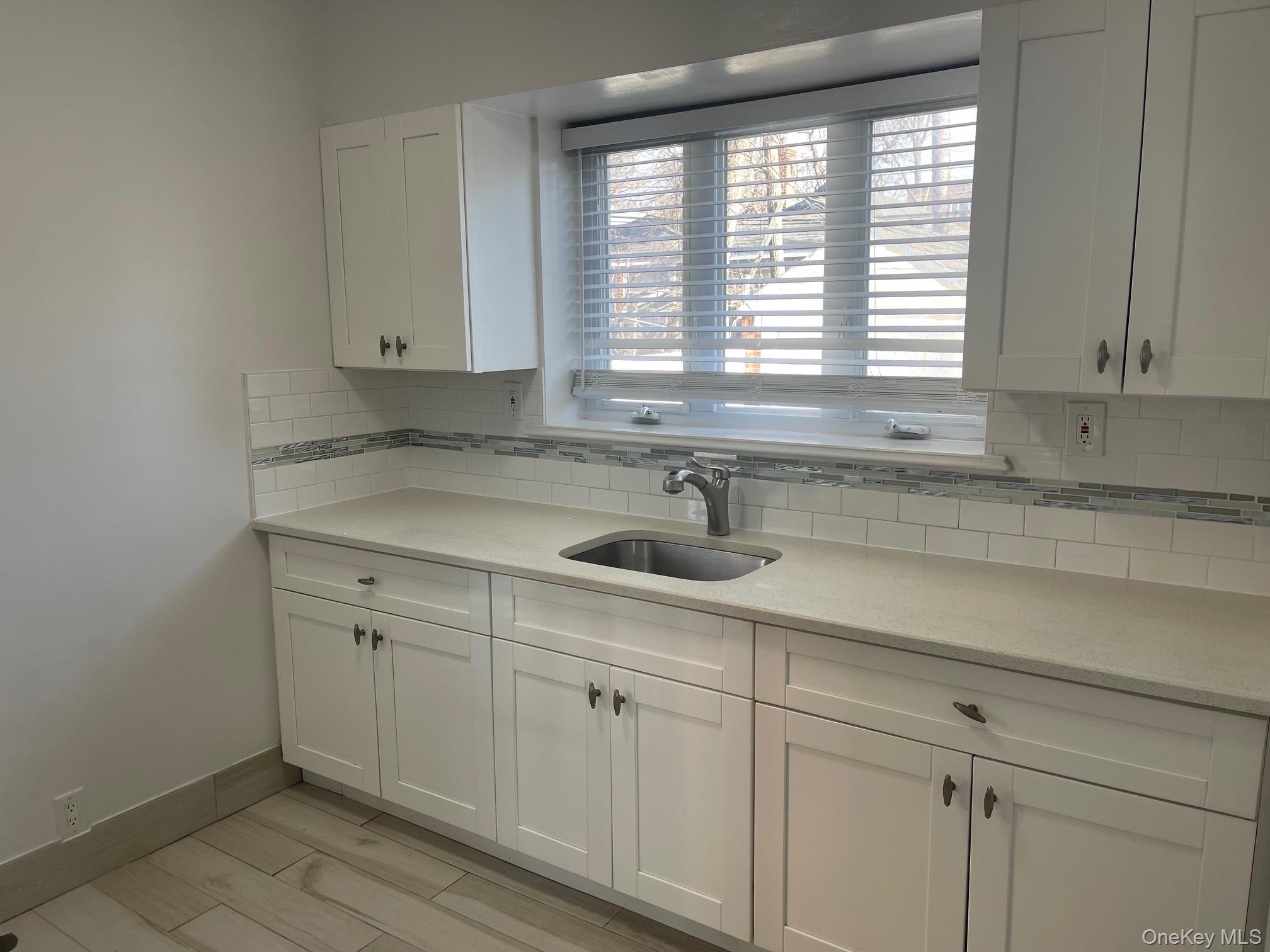 #5 photo, 64-33 184th Street, Fresh Meadows , NY 11365