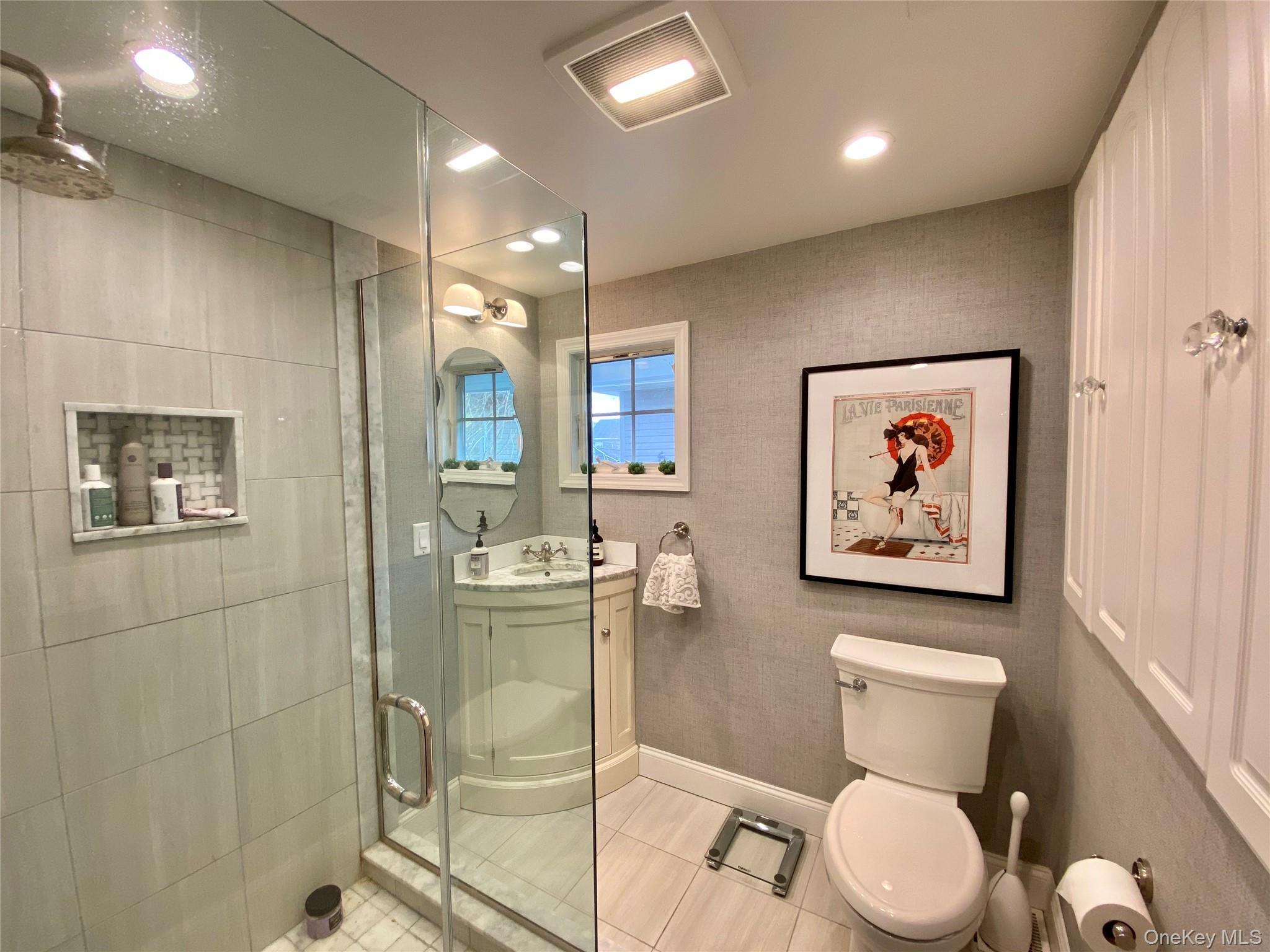 #11 photo, 35 High Street, Locust Valley , NY 11560