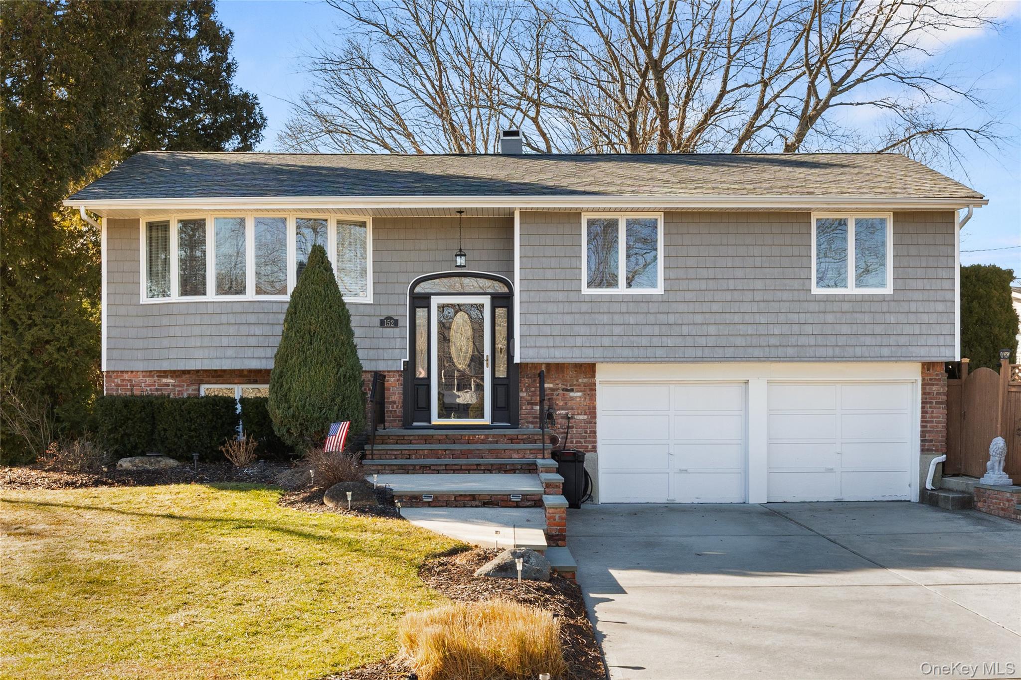#1 photo, 152 Keswick Drive, East Islip , NY 11730