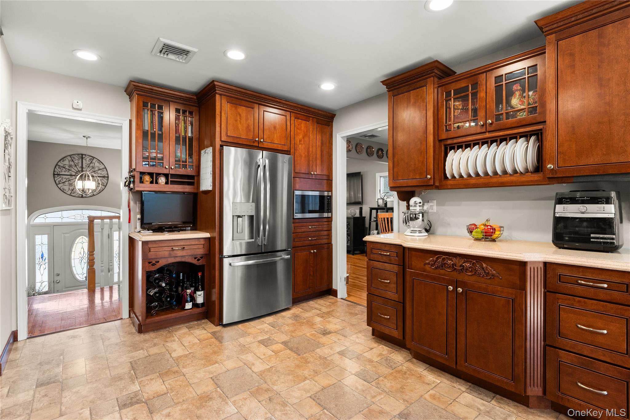 #6 photo, 152 Keswick Drive, East Islip , NY 11730