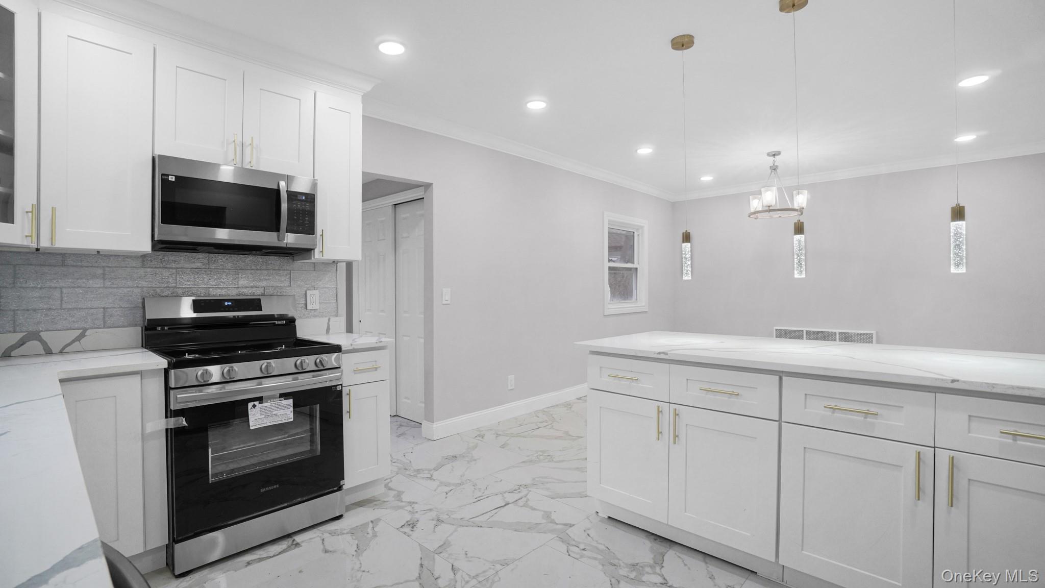 #10 photo, 39 Acacia Avenue, 長島 Hempstead , NY 11550