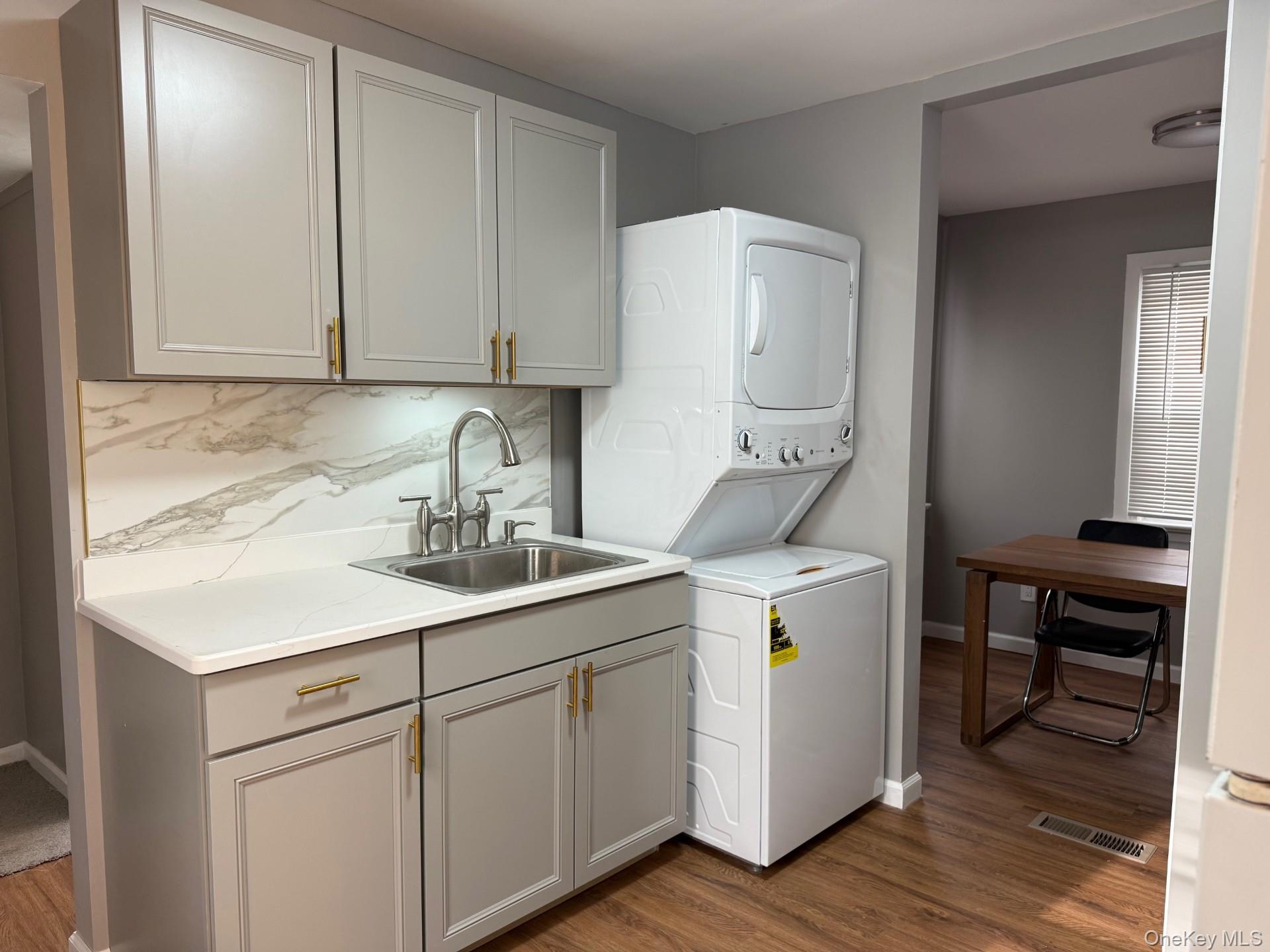 #4 photo, 12 Admiral Street, Port Jefferson Station , NY 11776