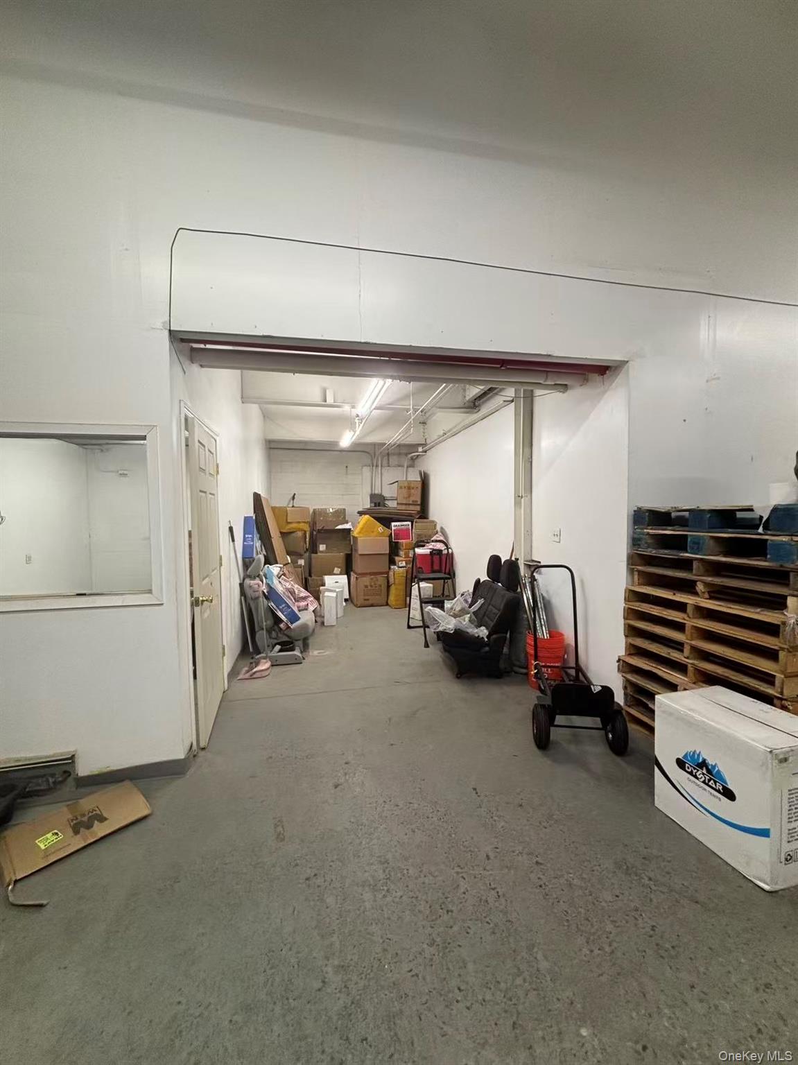 #11 photo, 11615 15th Avenue, 뉴욕퀸즈 College Point , NY 11356