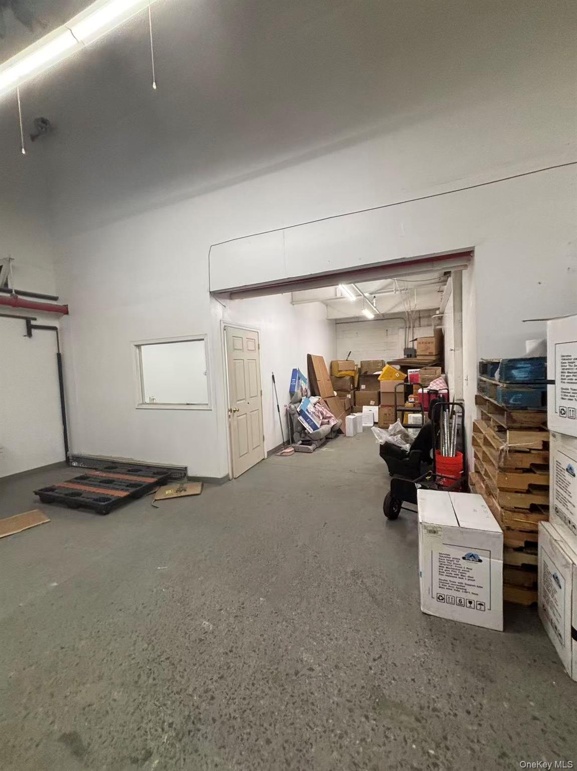 #4 photo, 11615 15th Avenue, 뉴욕퀸즈 College Point , NY 11356